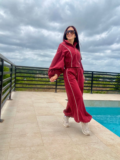 Jet Set Burgundy Luxe ✈️🍷(PRE-ORDER)Julio 29