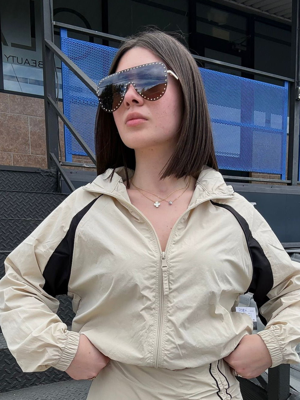 Red Statement Jacket (pre-order) 27 Abril